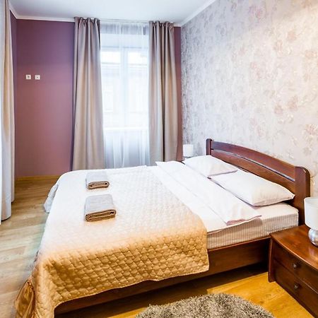 Romari Лесі Українки Apartment Lviv Luaran gambar