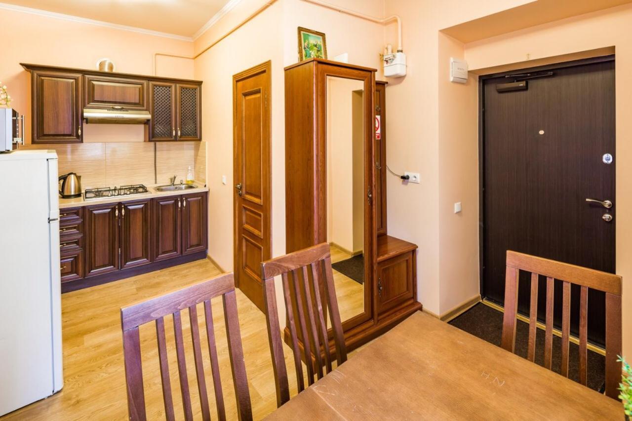 Romari Лесі Українки Apartment Lviv Luaran gambar
