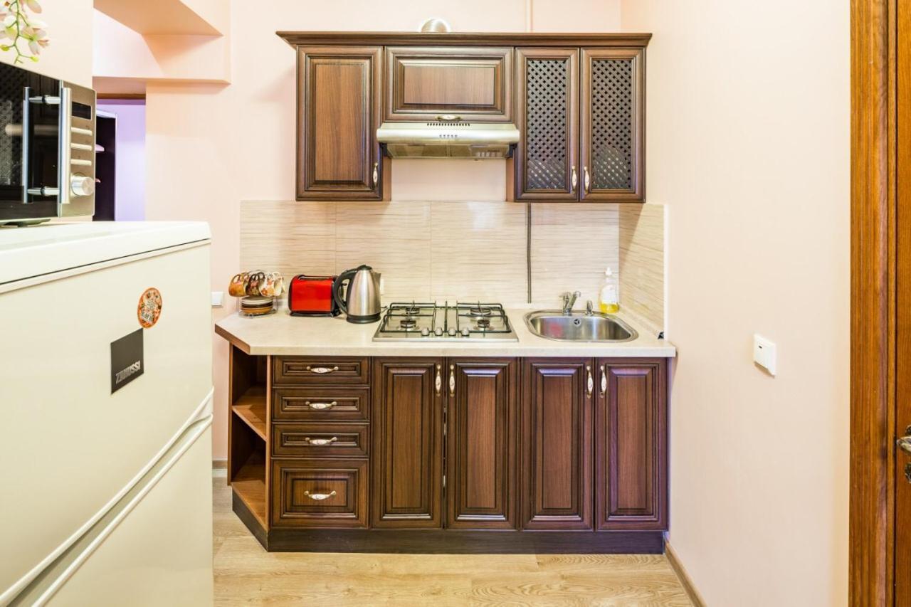 Romari Лесі Українки Apartment Lviv Luaran gambar