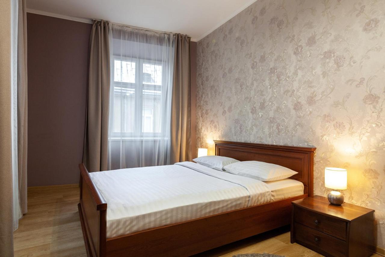 Romari Лесі Українки Apartment Lviv Luaran gambar