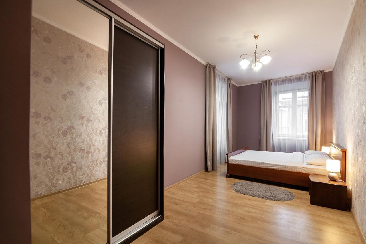 Romari Лесі Українки Apartment Lviv Luaran gambar