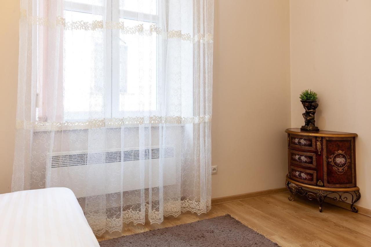 Romari Лесі Українки Apartment Lviv Luaran gambar
