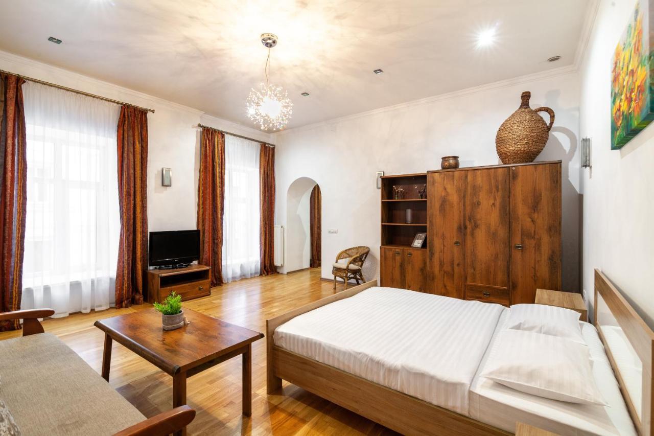 Romari Лесі Українки Apartment Lviv Luaran gambar