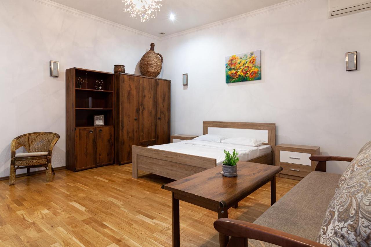 Romari Лесі Українки Apartment Lviv Luaran gambar