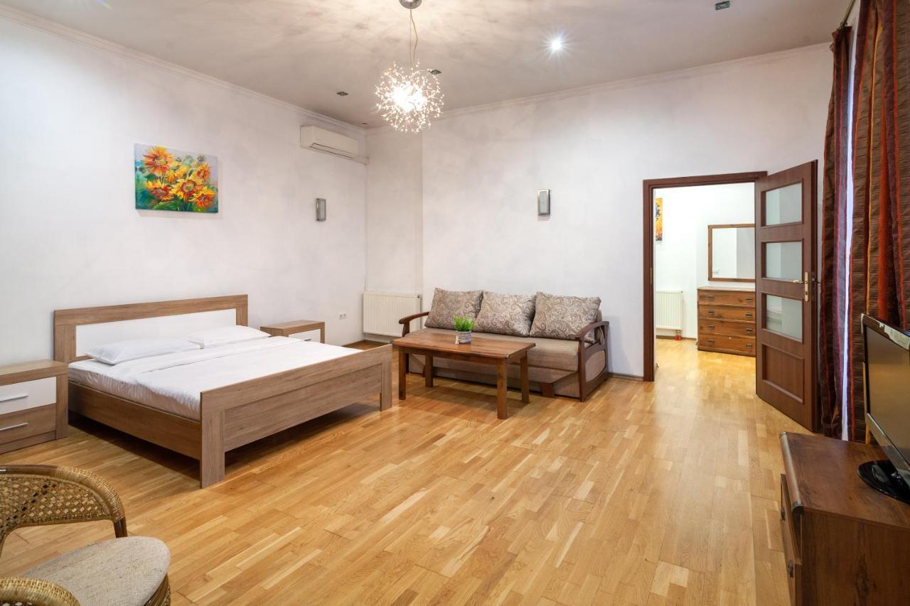 Romari Лесі Українки Apartment Lviv Luaran gambar
