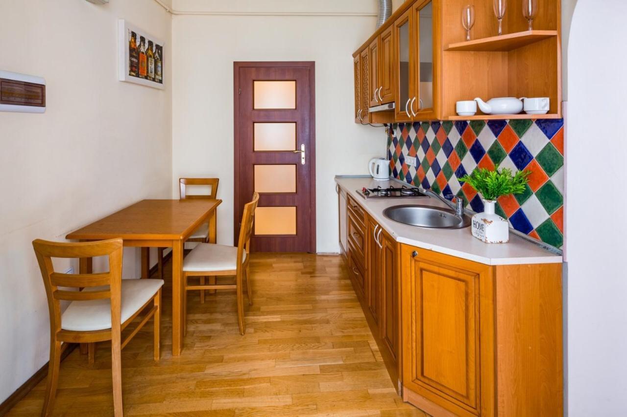 Romari Лесі Українки Apartment Lviv Luaran gambar