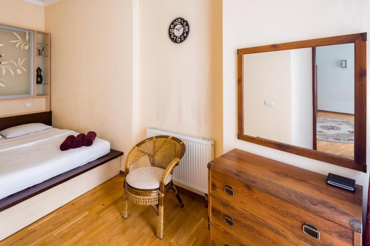 Romari Лесі Українки Apartment Lviv Luaran gambar